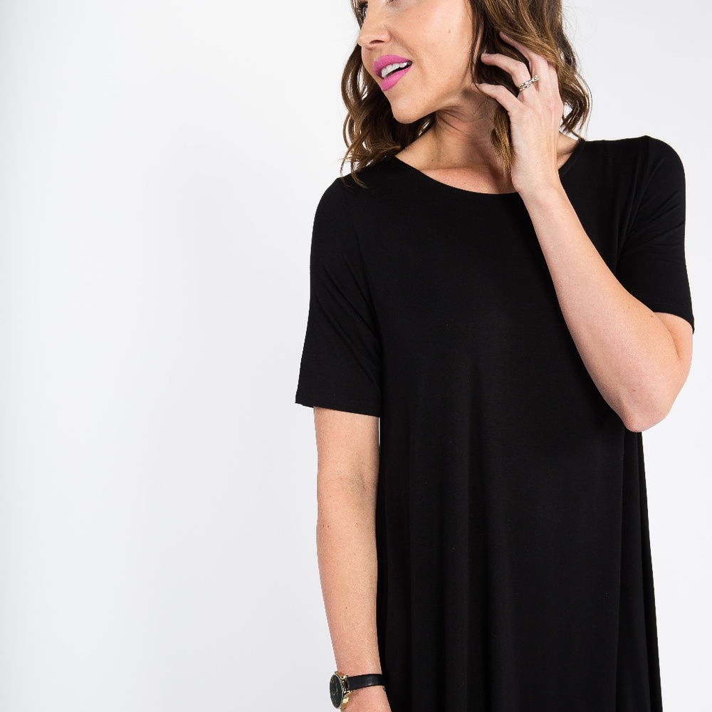 Host Pick Black Joplin Midi Dress - Picture 2 of 4
